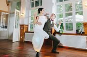 Свадебный танец фото Надежда и Сергей